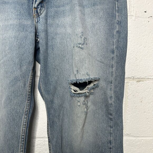 Levi's 550 Relaxed Fit Jean “Stonewash” Size 38x30 - Picture 5 of 5